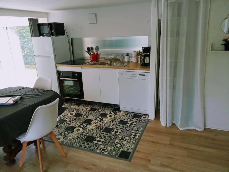 Charmant Loft Avec Jardin Pres Du Centre Ville Amboise Ngoại thất bức ảnh